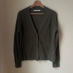 Harper Lane 100% cashmere Women's Green Cardigan Sweater size large